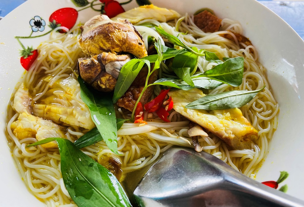 Bún cá Long Xuyên